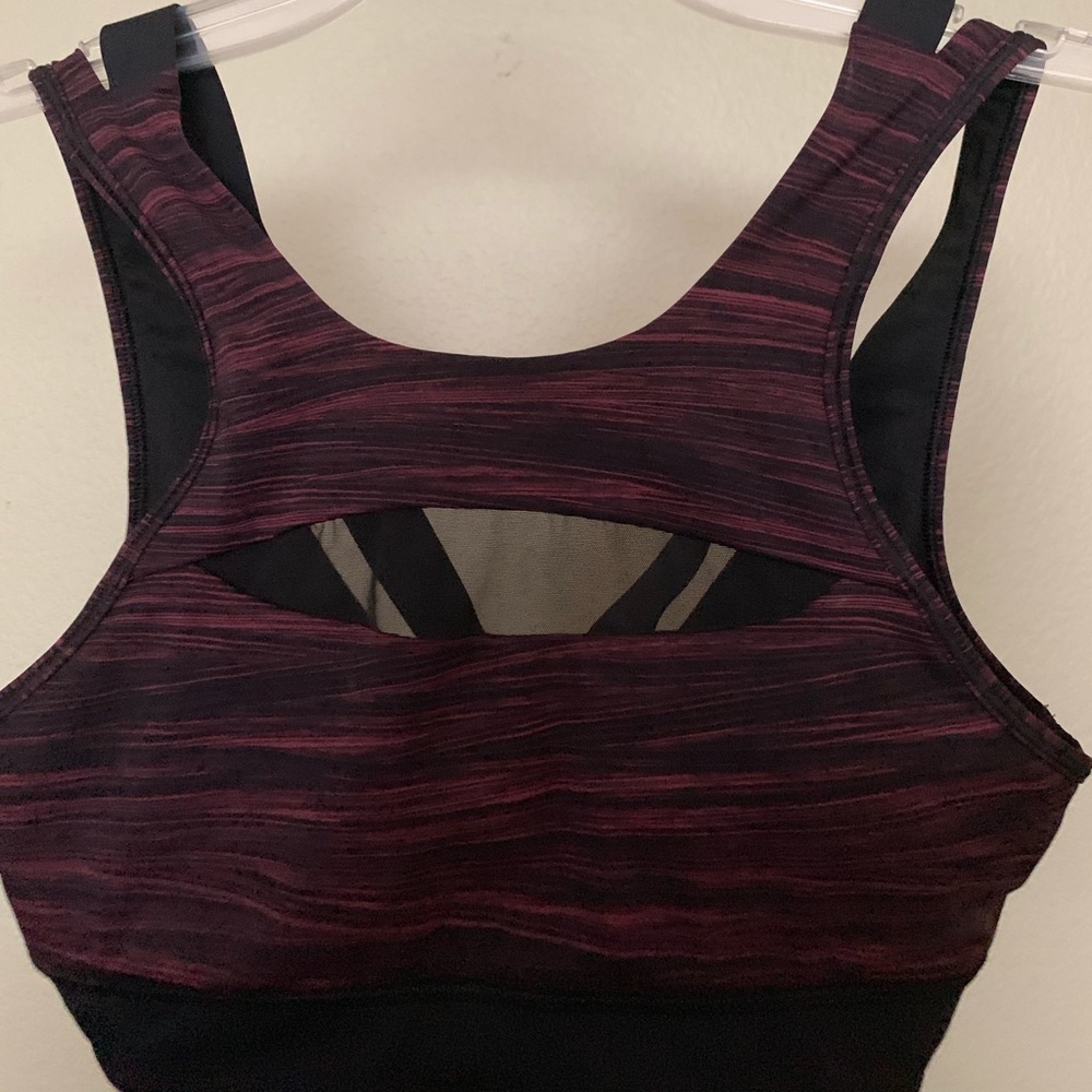 Lululemon Athletica Sports bra